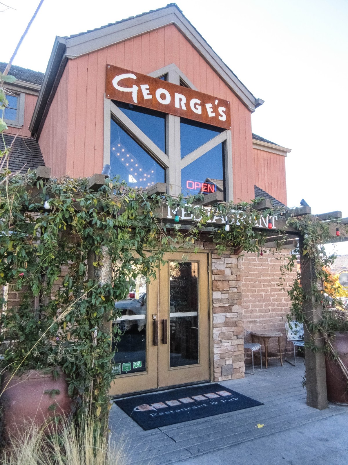 Cannundrums Corner Restaurant and Pub St.