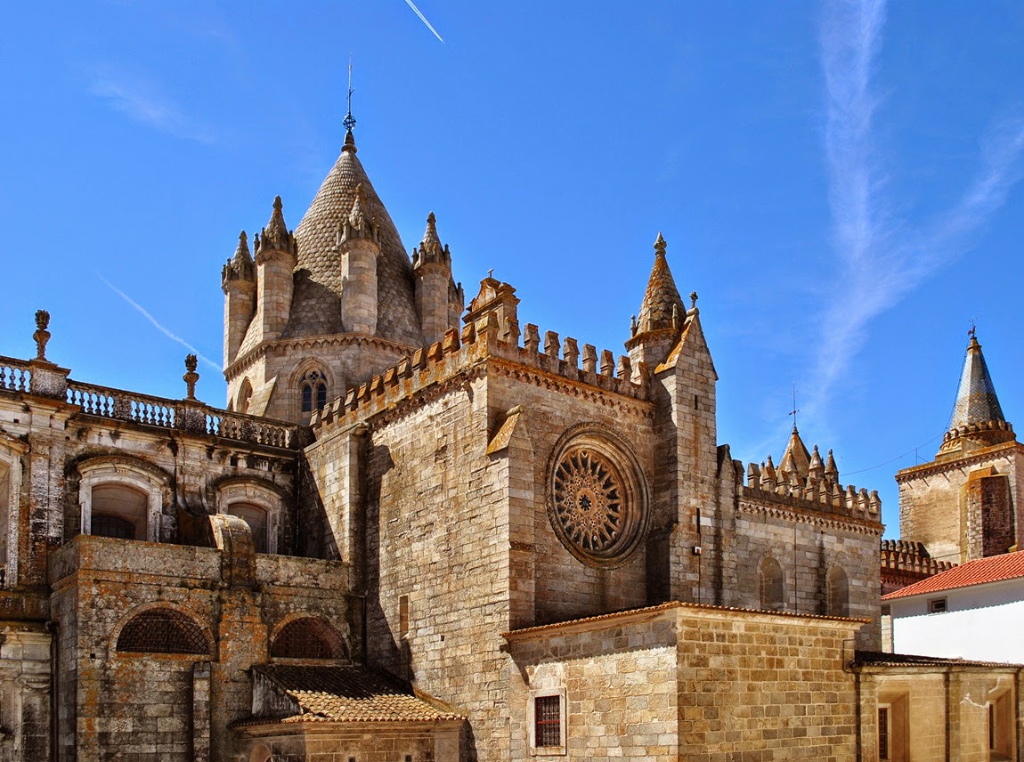 REVISITANDO A HISTÓRIA: ÉVORA, cidade museu III