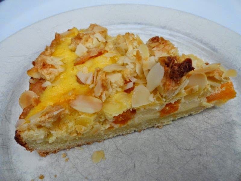 Von Herz und Hand: Sonntagskuchen: Aprikosen-Quark-Torte Von Herz und Hand: Sonntagskuchen: Aprikosen-Quark-Torte