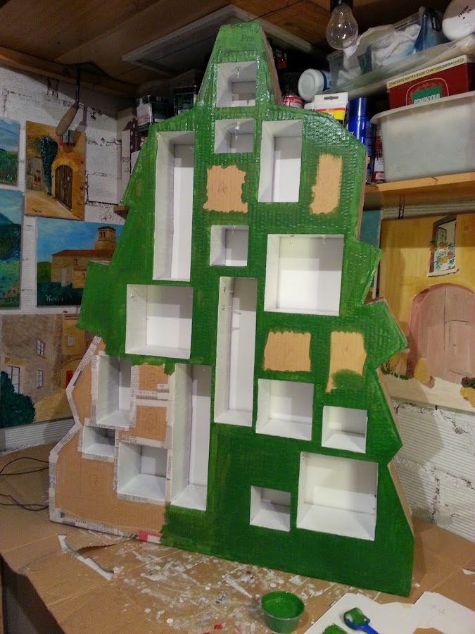 DIY Árbol de adviento para escaparate de navidad