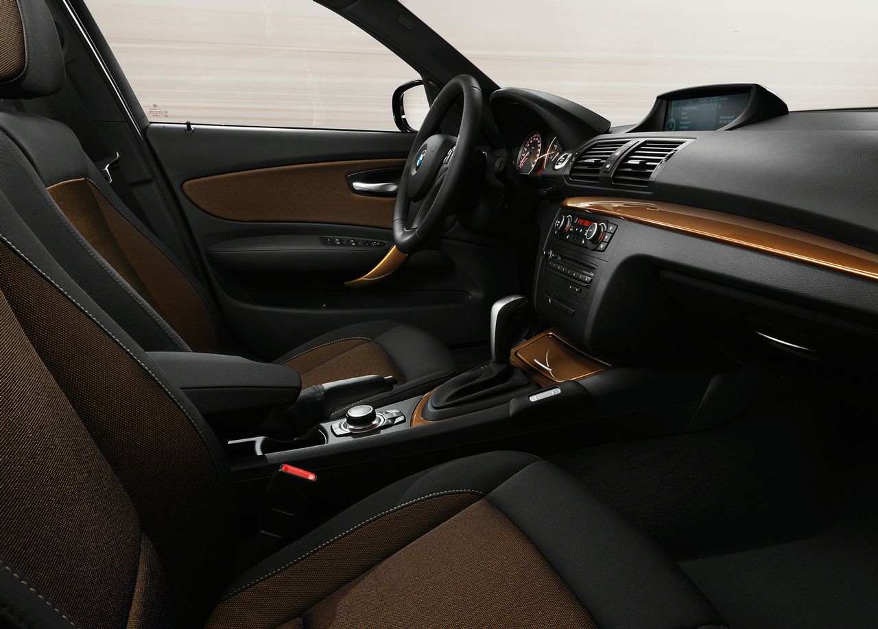Car High Performance BMW 1 Series Interior Car High Performance BMW 1 Series Interior