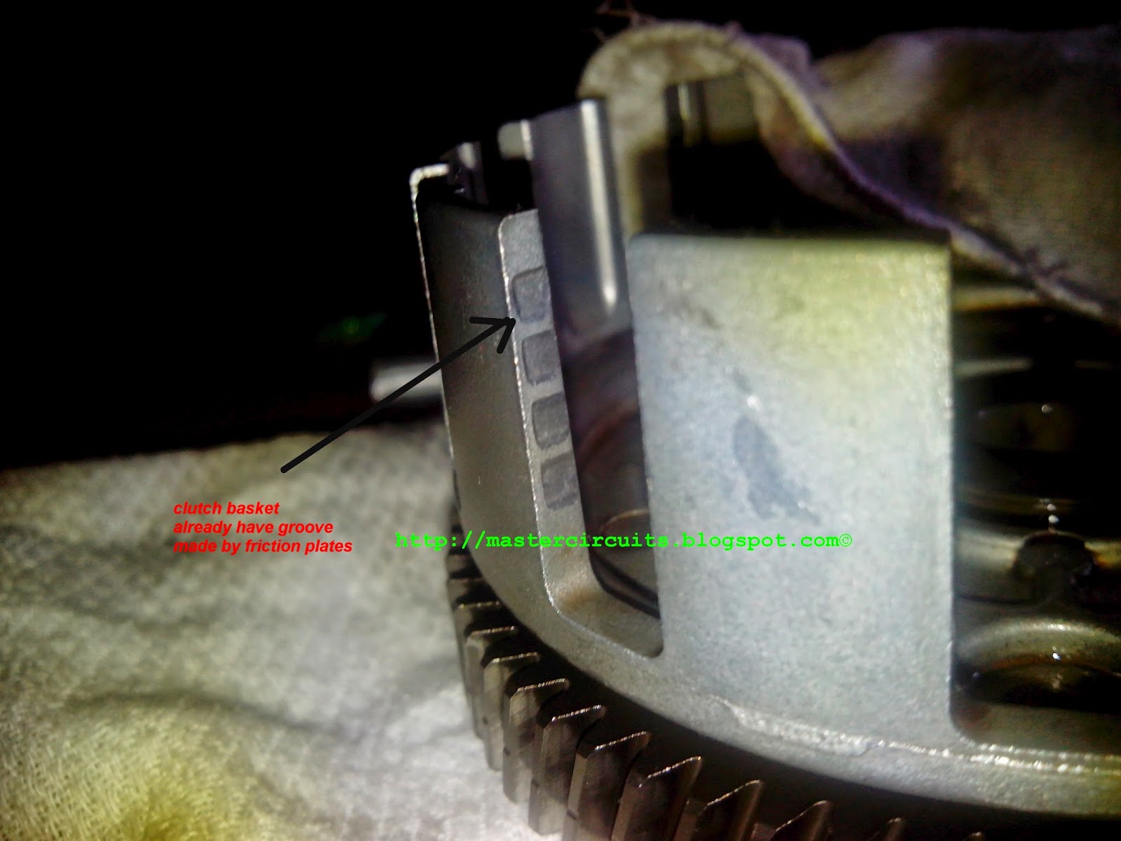 Info Manual FD125XRM clutch repair (clutch basket)