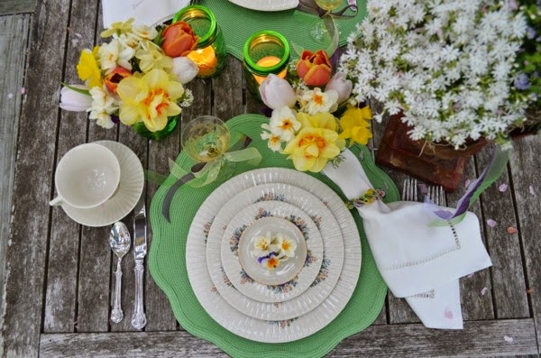 Modern tableware set