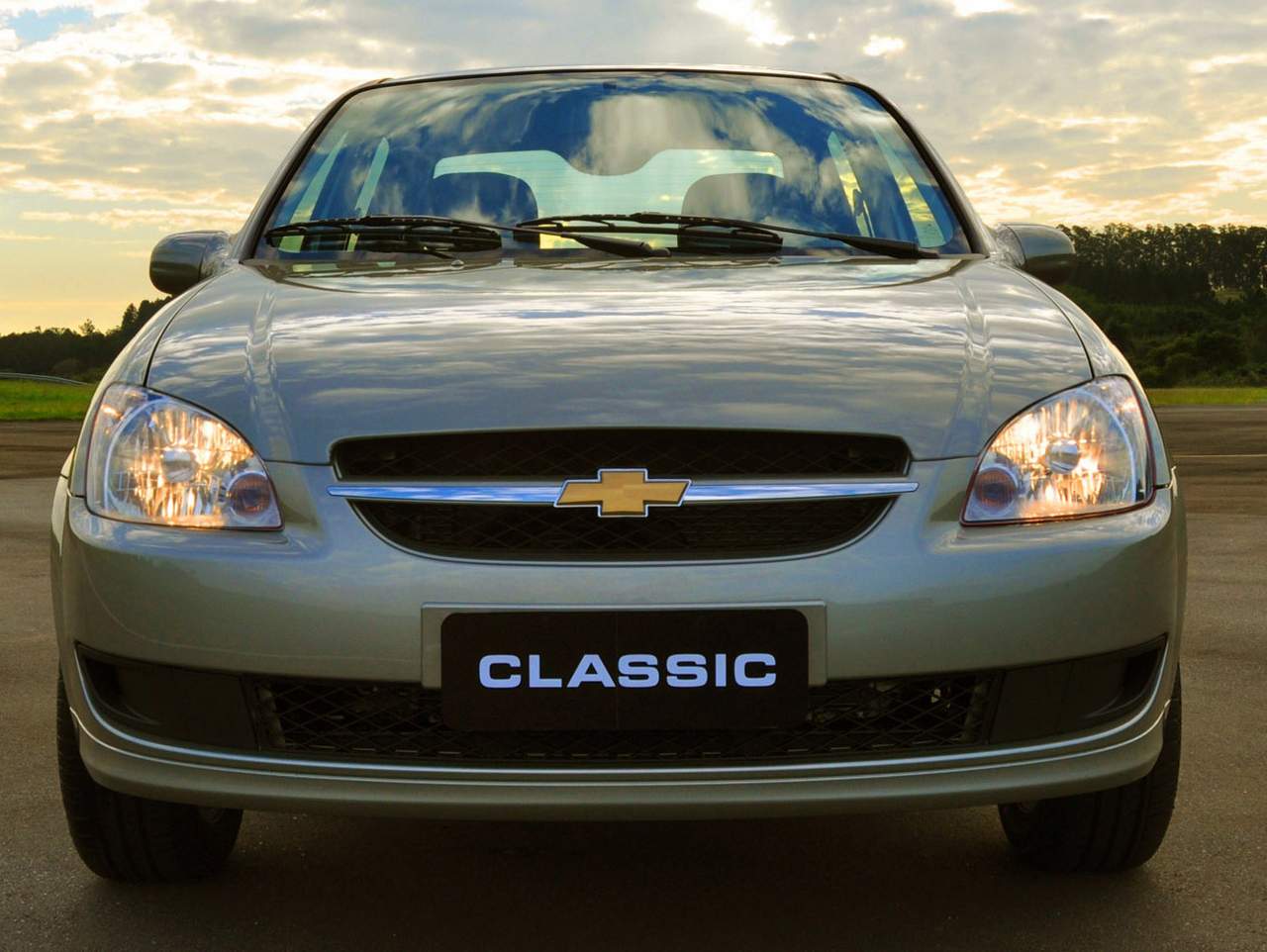 Chevrolet Corsa Sedan/Classic: fim de linha no Brasil