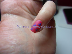 nails checkered toptwentynails