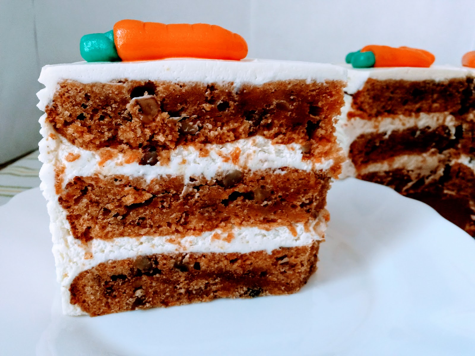 Торт "три шоколада" муссовый (1 х1,2кг) (12порций)питер фрост. Gif приготовление торт. Торт бочка с медом без мастики. Торт получается сухим. Сухой торт.