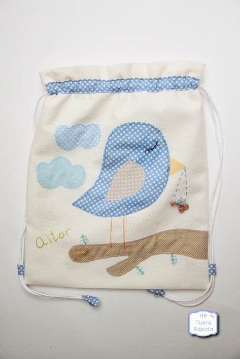 Mochila guardería pajarito