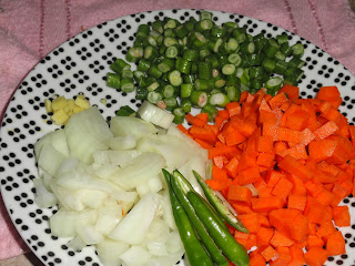 Cut vegetables for rava kichadi