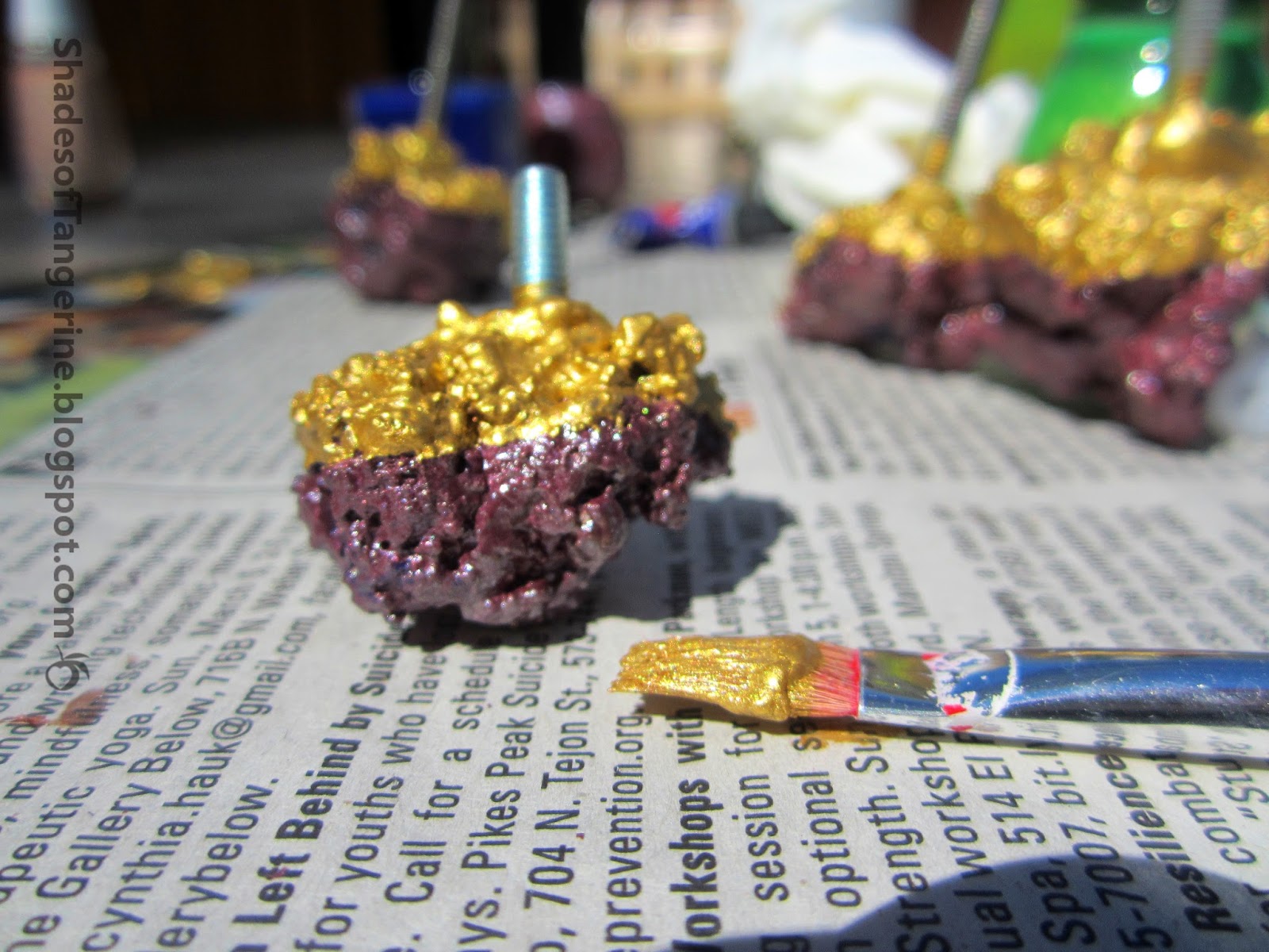 Shades Of Tangerine Faux Geode Knob DIY