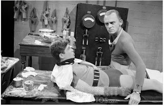 NYSocBoy's Beefcake and Bonding: Frank Gorshin: The Bulging Nemesis of