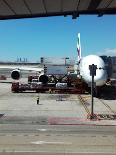 Avión de Emirates en el Aeropuerto Adolfo Suárez