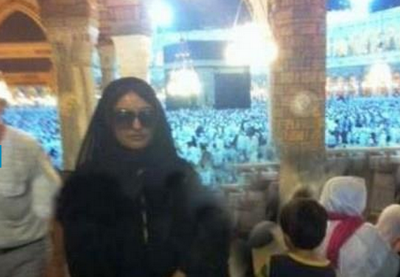 شاهد بالصور فنانات في الحرم المكي بالحجاب بدون بكياج,,,,,