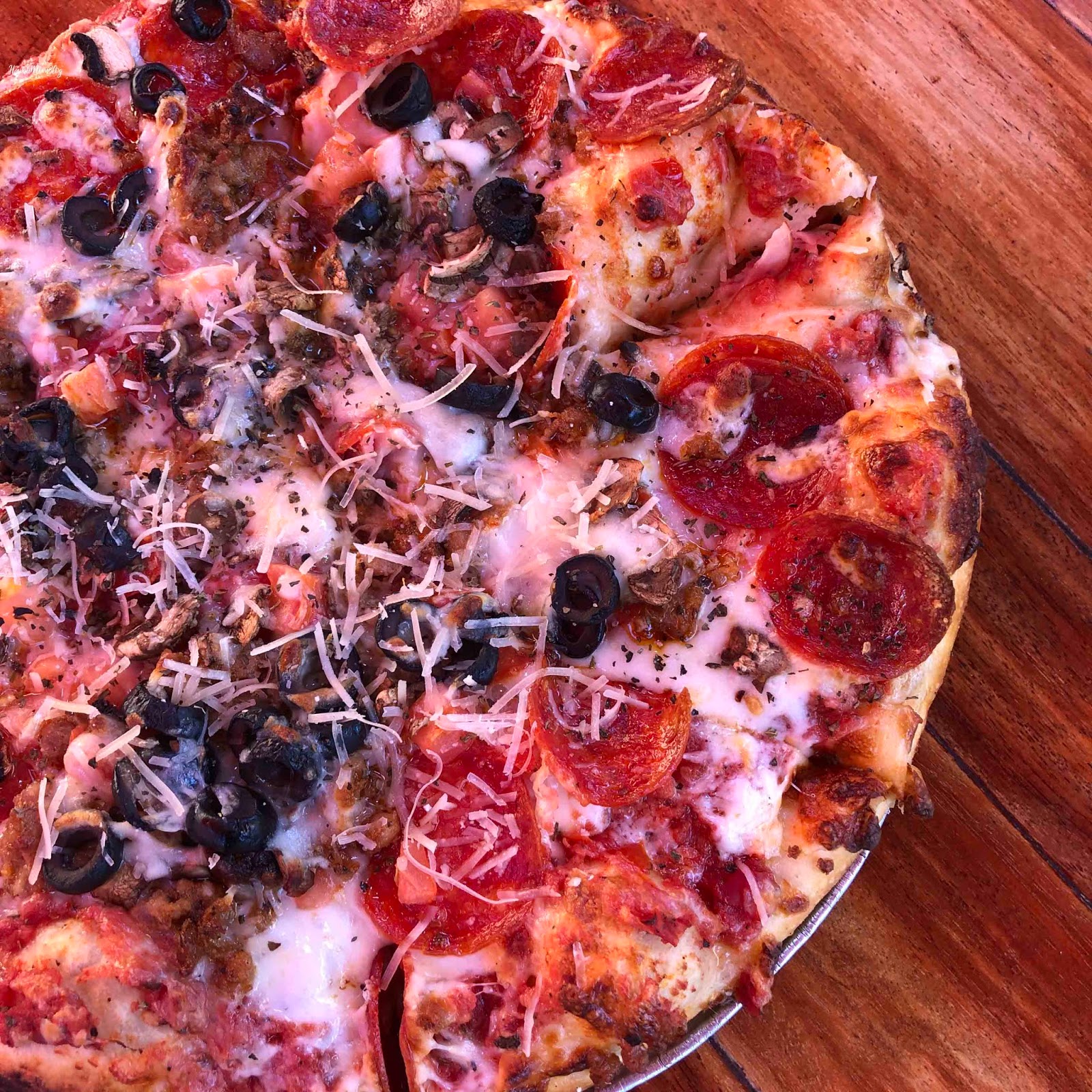 Hawaii Mom Blog Visit Big Island Kona Pub & Brewery