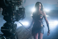 Gal Gadot on the set of Justice League (46)