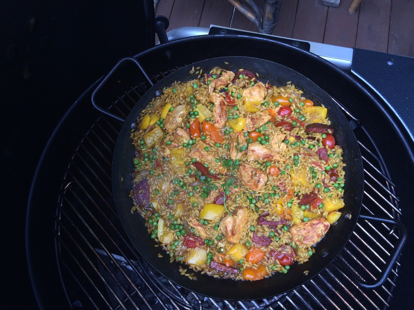 EpiCurious Generations Spanish Paella (Chicken, Chorizo, Shrimp and