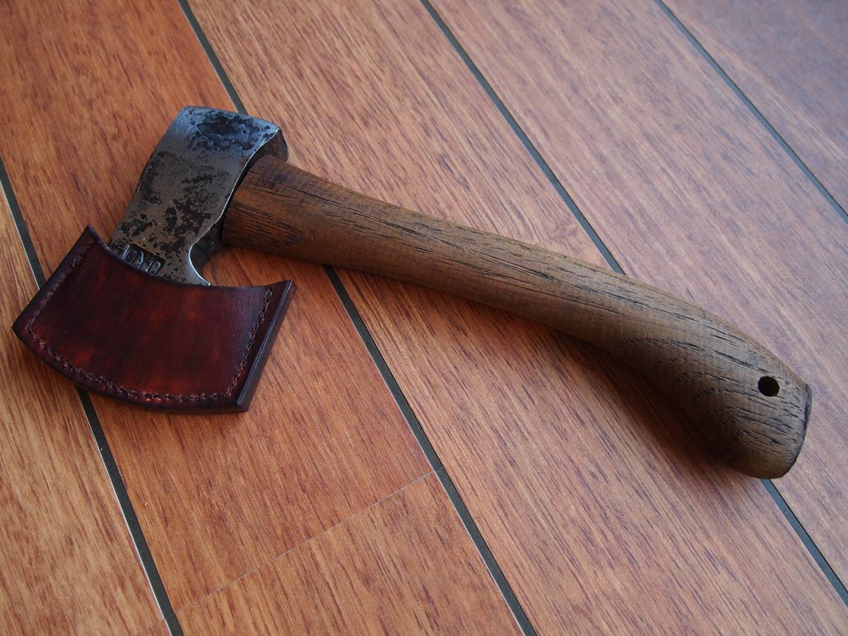 The wandering axeman Axe Sheath Tutorial