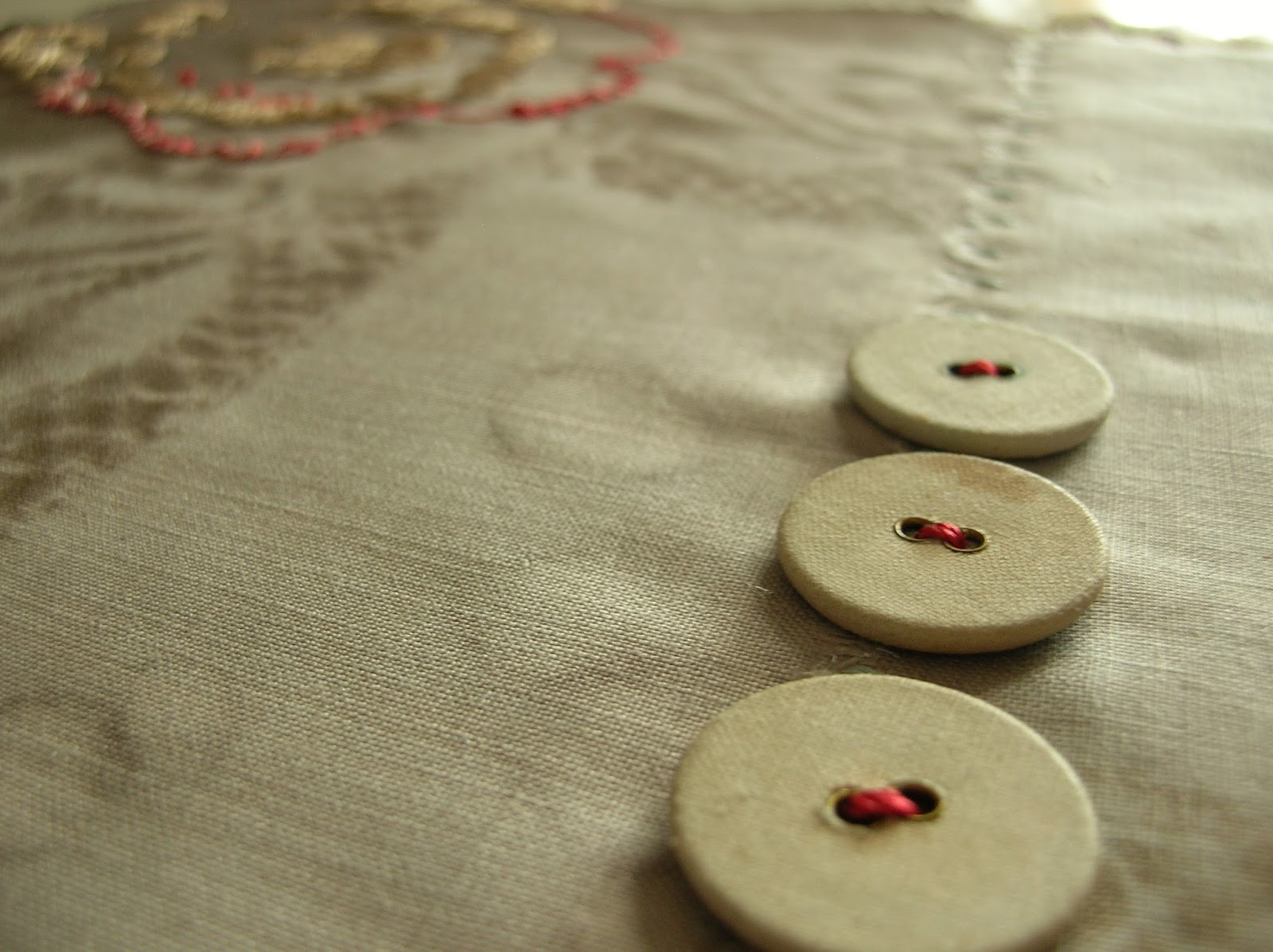 Hannah Lamb Inspiration from Historical Textiles