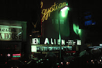 http://alienexplorations.blogspot.co.uk/1979/05/alien-premieres-at-egyptian-theatre-in.html