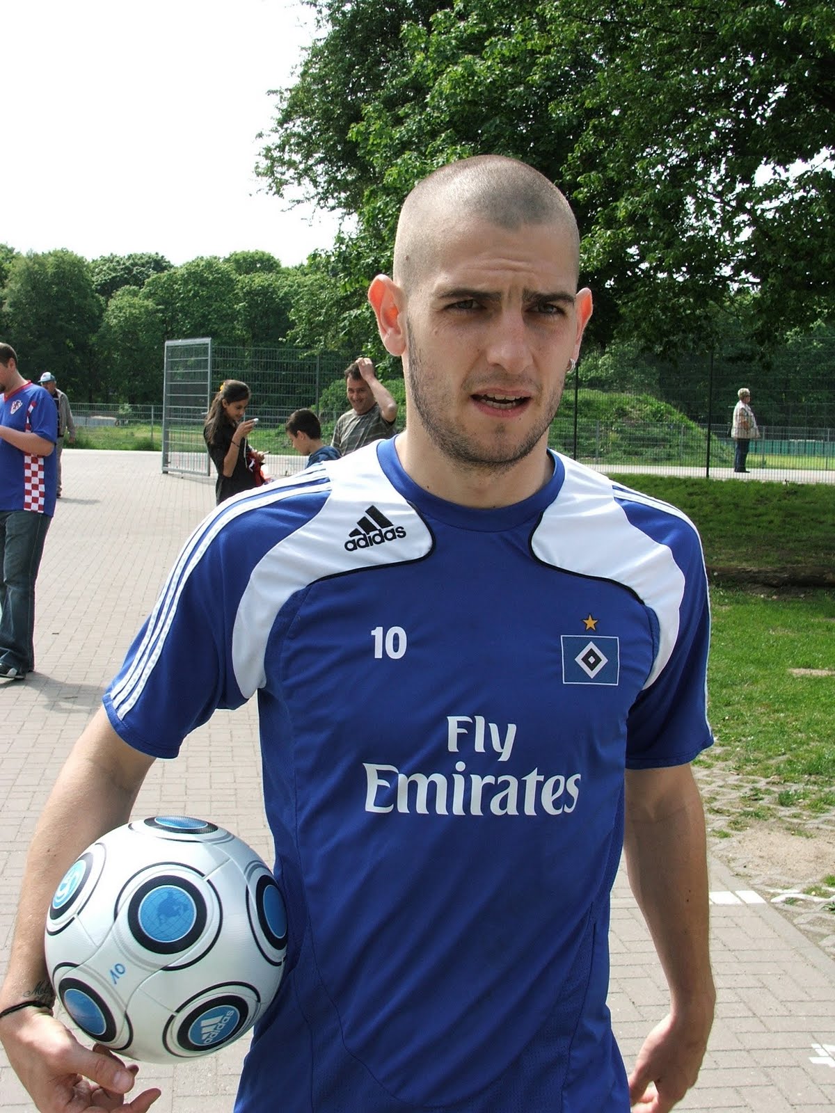 Mladen Petric Mladen Petric