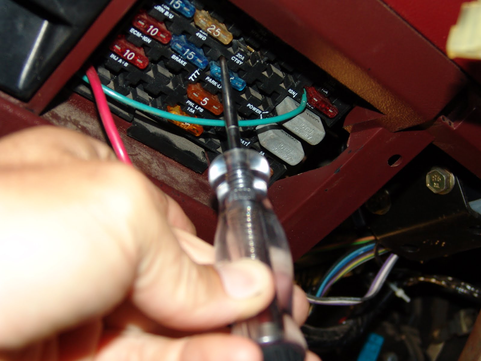 Jeep cherokee fusible link