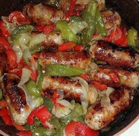 RECIPE : SAUSAGE ,PEPPERS & ONIONS