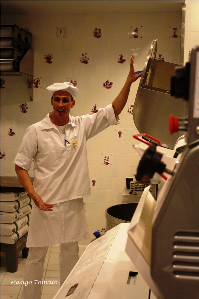 Mango & Tomato Paul Bakery, from France to Washington DC, opens May 2!