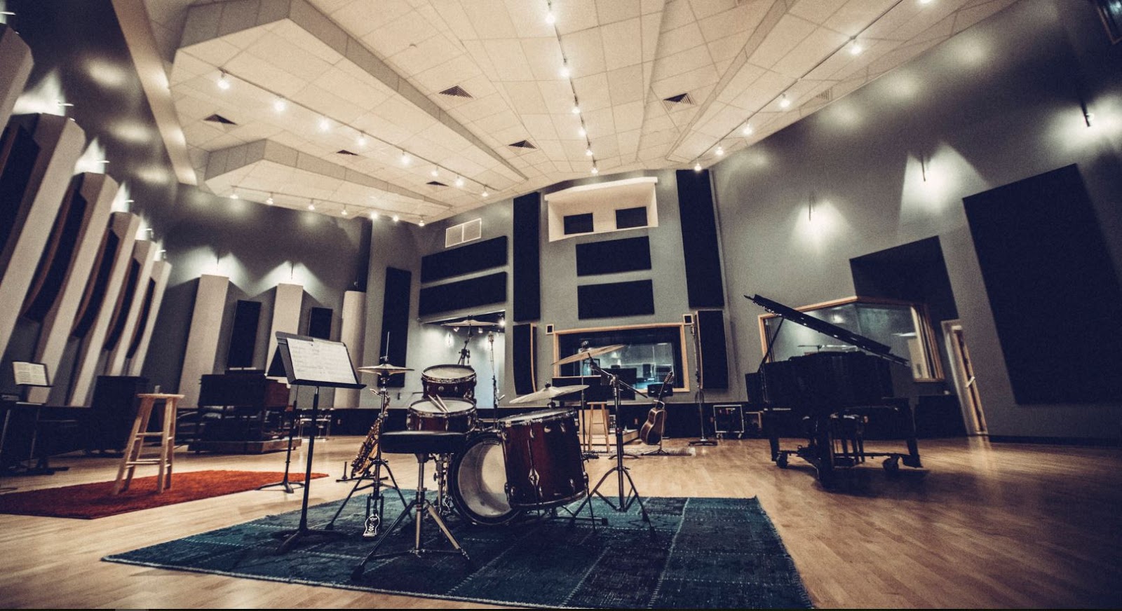 DiaDan Holdings Ltd. Evergreen Studios