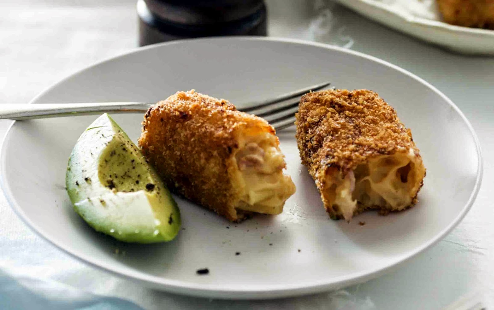 Shoot and Eat Simon Gault's Macaroni Cheese Chips