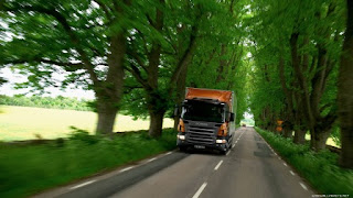 xe tải chuyển văn phòng tphcm