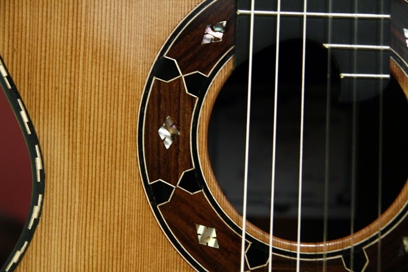 High quality concert guitar 2014 Ebony and Palisander rosette