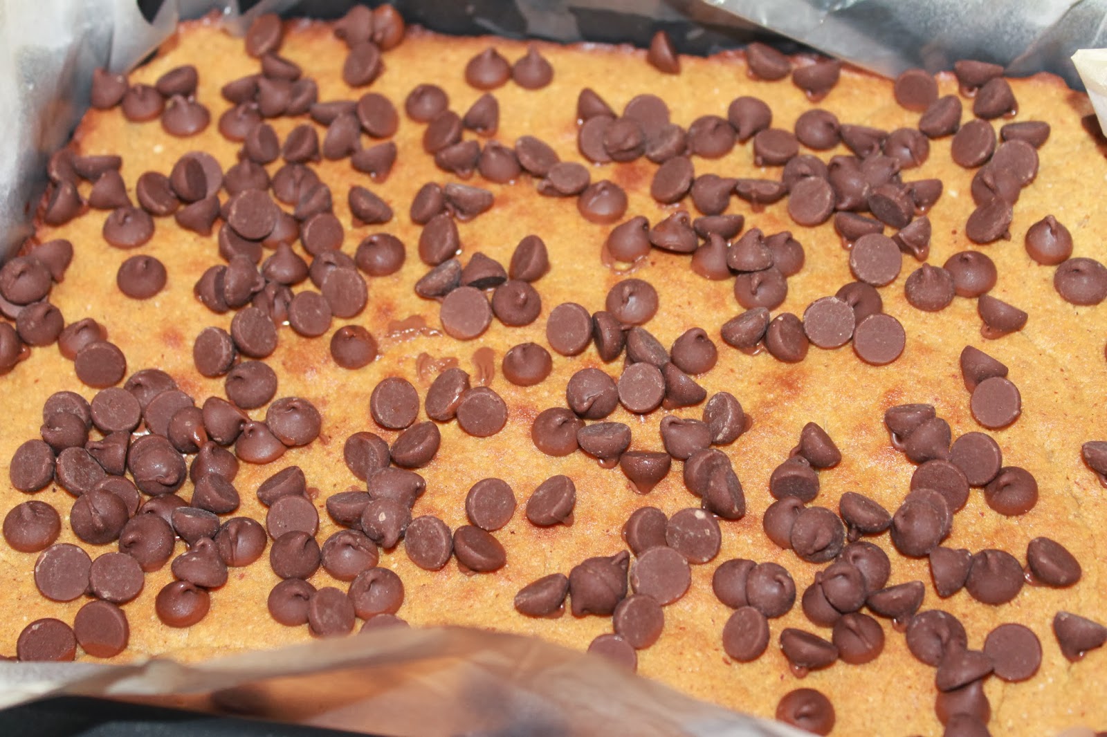 My Kitchen Treasure Almond Digestive Chocolate Squares