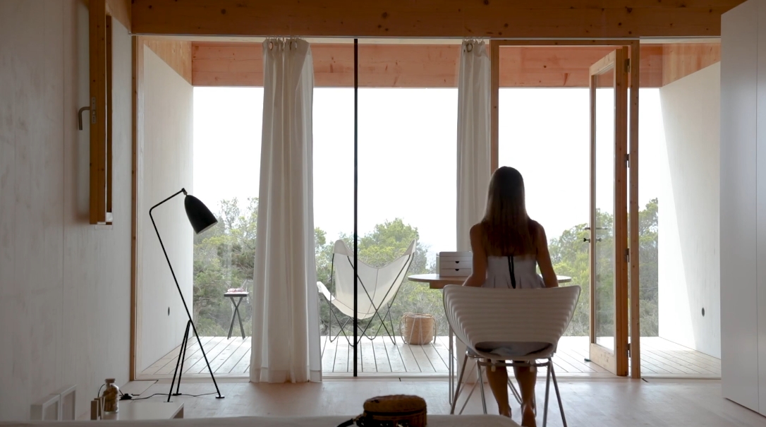 22 Interior Design Photos vs. Marià Castelló Martínez Modern Home Nested In Stone Tour