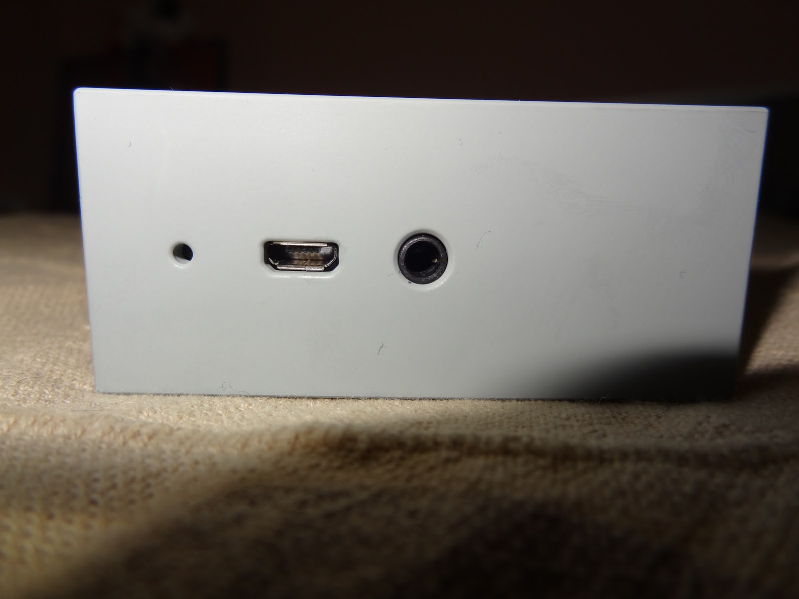 JBL GO the best small portable speaker TEST and REVIEW