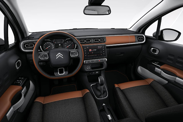 Novo Citroen C3 2017 - interior