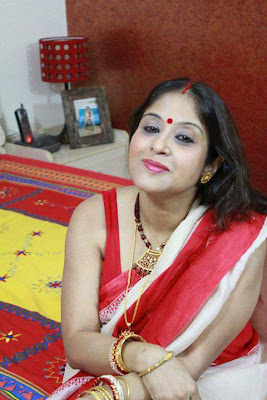 Mallu Aunties Photos: Hot Aunties Saree Photos