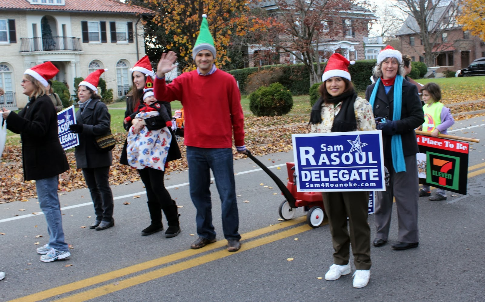fromtheeditr Photos Inside the Grandin Christmas Parade
