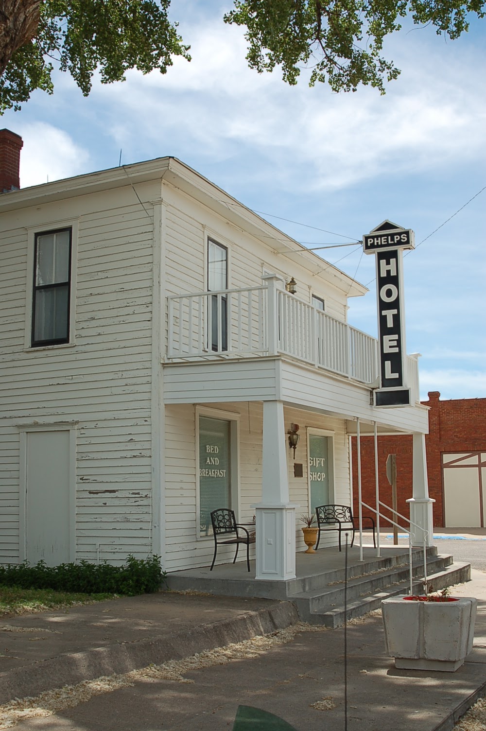 A Ford on the Lincoln (25) Sydney, Nebraska to Lexington Nebraska