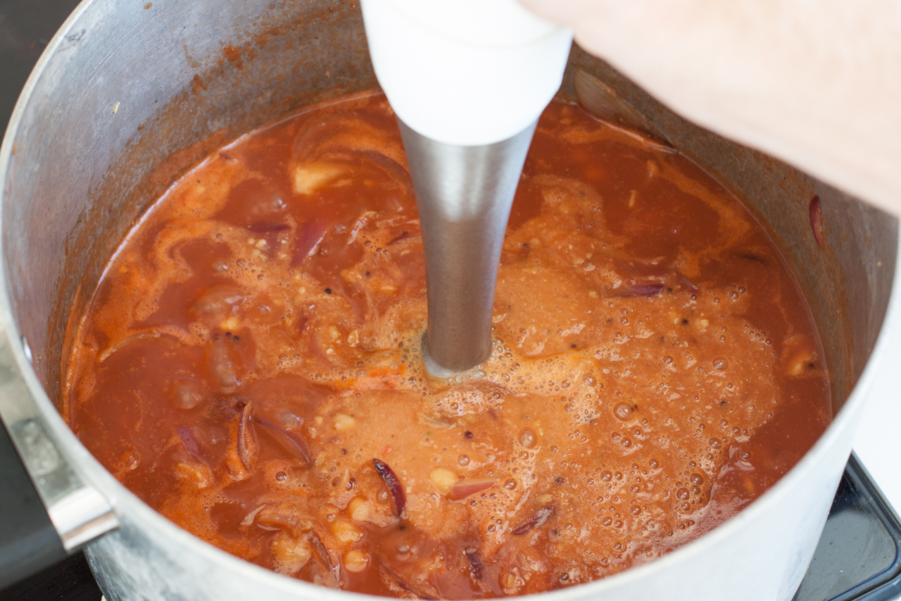 Mama Tommy's Chickpea and Roasted Eggplant Curry [Zack]
