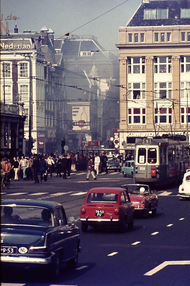 Wonderful Color Photos of Amsterdam in the Early 1970s Vintage Everyday
