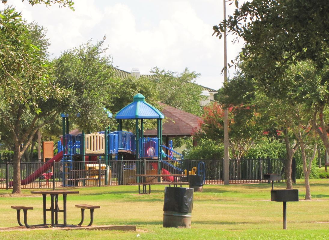 HTownWest Photo Blog Eclipse Apartments