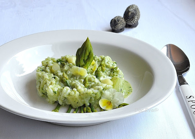 Spargelrisotto, Pesto