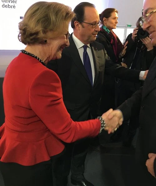 French President Francois Hollande and Norway's Queen Sonja visited the Olivier Debré Contemporary Art Centre in Tours, France.