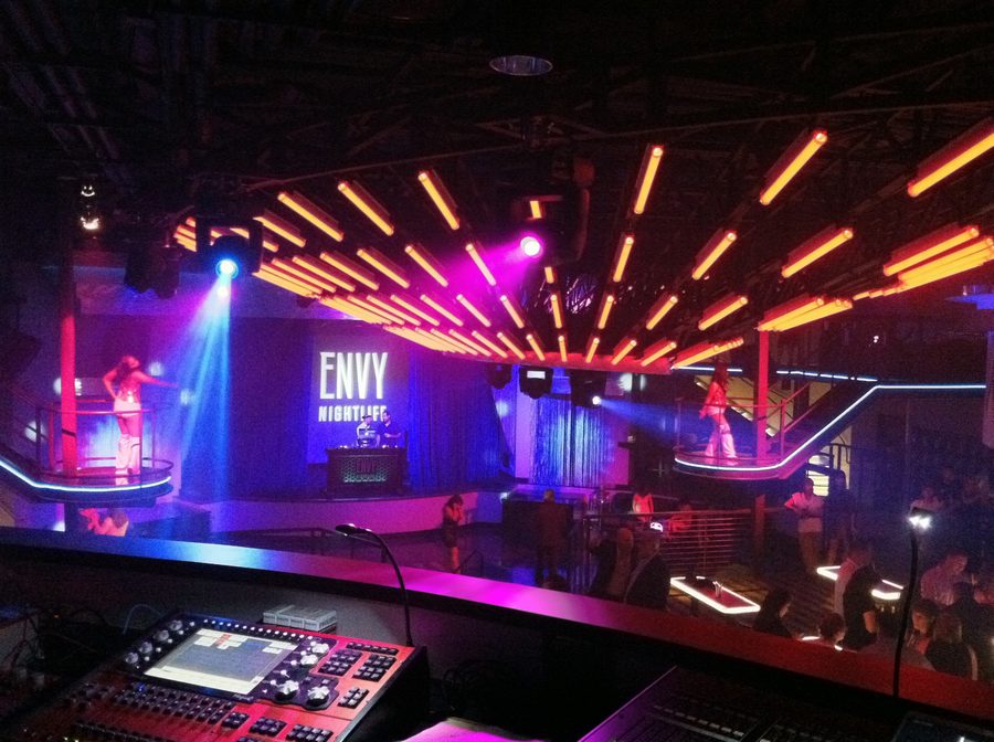 Ý tưởng thiết kế Bar club từ Envy Nightlife 6