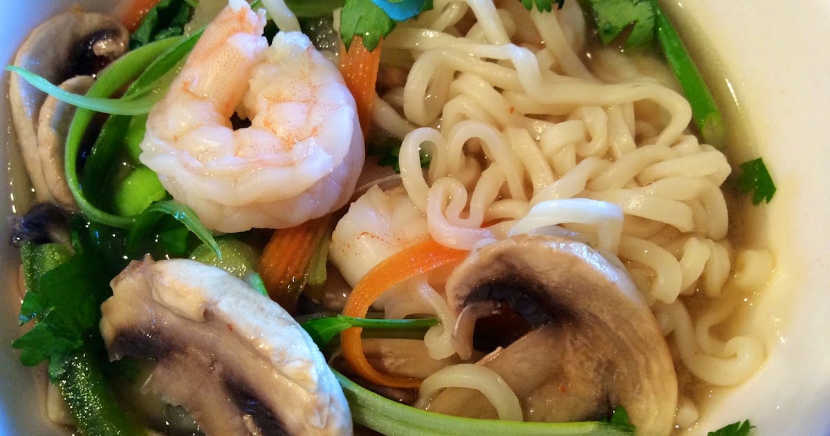 theGREENhs: Spicy Shrimp, Vegetable and Noodle Pho, Asian Soup