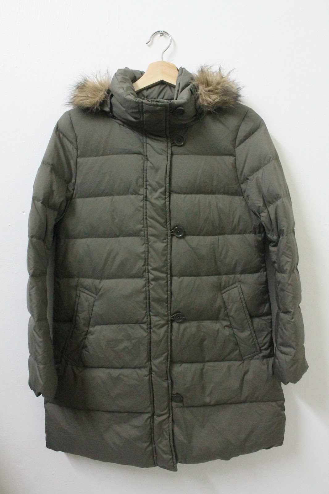 BUNDLEBARANGBAEK: UNIQLO Winter Hoodie Jacket for LADIES ( SOLD OUT )