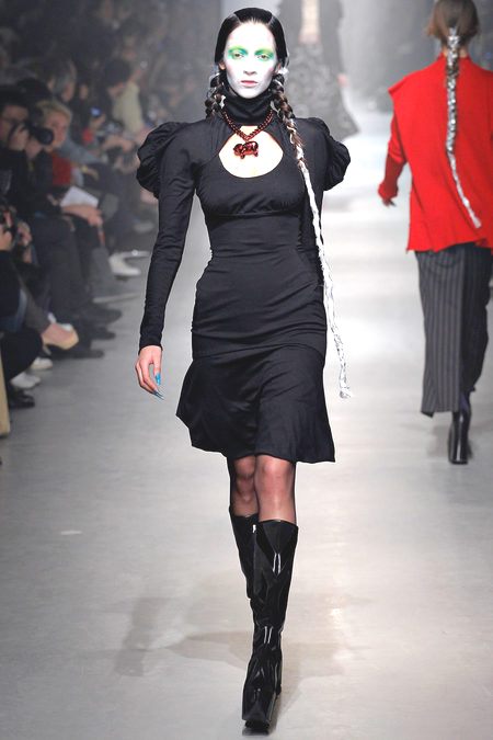FASHION BY THE RULES: Vivienne Westwood Paris Collections fall 2013