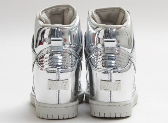 nike sky hi silver