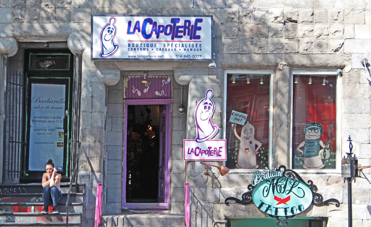 wcs On the rue SaintDenis