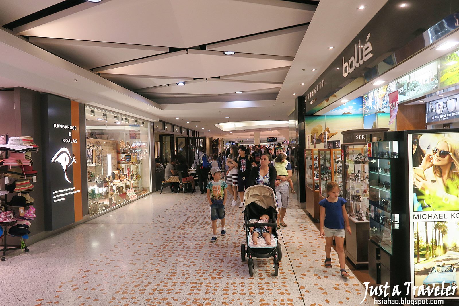 雪梨-景點-推薦-達令港-自由行-行程-旅遊-澳洲-購物中心-Harbourside Shopping Centre-Darling-Harbour-Tourist-Attraction-Travel