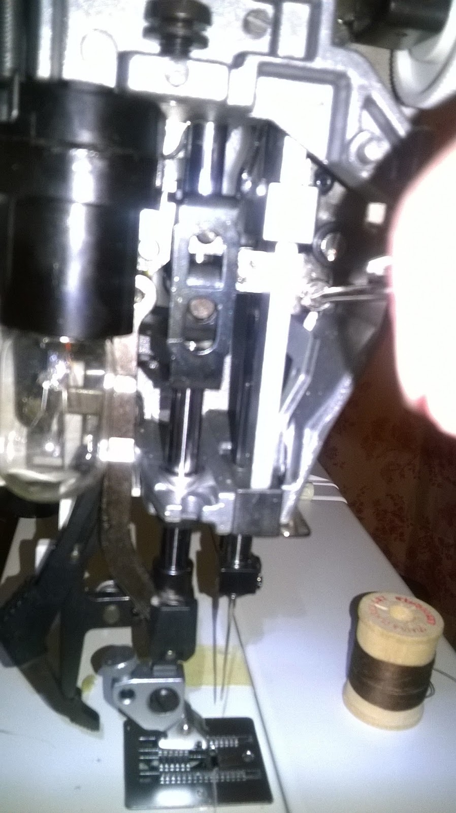 VINTAGE SEWING MACHINES How to FIX Pfaff Hobbymatic Sewing Machine